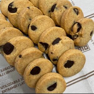 チョコチップクッキーバニラ　全粒粉入クッキー　手作りクッキー　焼きたてクッキー