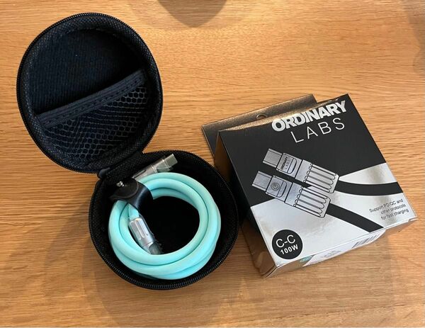 Ordinary Labs USB-C ケーブル　Tiffany Blue