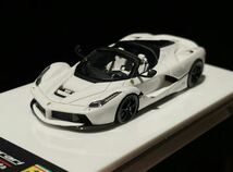 1/64 DMH ラフェラーリ Laferrari aperta 白_画像2