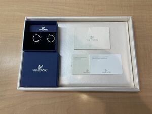 SWAROVSKI スワロフスキー ピアス 2.5g