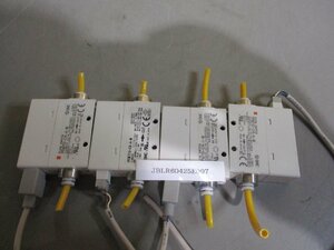 中古 SMC FLOW SWITCH PFM710-C4-A-M 4個 (JBLR60425E097)