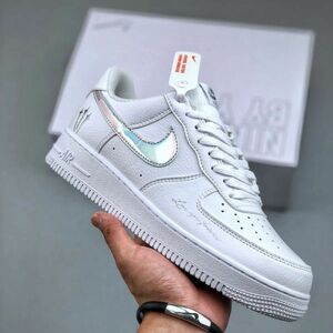 ナイキ スニーカー Nike Air Force 1 男女兼用 並行輸入