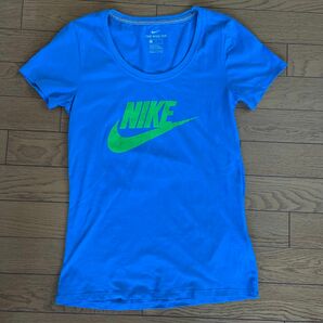 NIKE 半袖Tシャツ　Mサイズ 