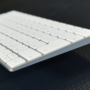 美品★アップル Apple Magic Keyboard 日本バージョン★Magic Mouse付属の画像3