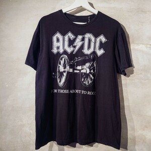 AC/DC(エーシーディーシー)バンドTシャツ　Lサイズ　ブラック　ホンジュラス　コットン　2876 ロック バンド プリント 古着