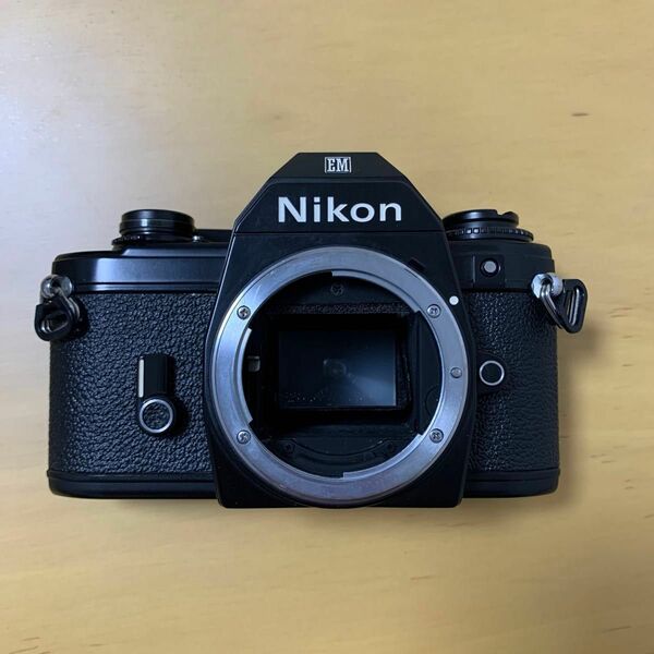 【ジャンク】Nikon ニコン EM フィルムカメラ ニコン Nikon