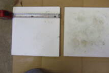 極楽窯プロ135用　棚板5枚　および5.8cm支柱8個　中古　全部で　陶板は25.5ｃｍ角_画像1
