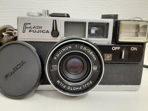 ★フジフイルム FUJIFILMコンパクトフィルムカメラ フラッシュフジカ FLASH FUJICA 1:2.8 38mm 動作未確認 ジャンク品【中古】《dgs3163》