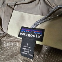 正規品　高級 パタゴニア patagonia　マウンテンパーカー _画像4