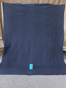 黒っぽい中厚藍木綿古布・5幅繋ぎ・190×158㌢・重550g・小傷・リメイク素材