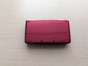 ニンテンドー3DS メタリックレッド