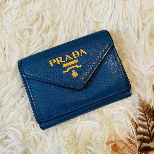 美品＊PRADA プラダ 三つ折り財布 レザー ブルー シボ革 ゴールドロゴ バイカラー お札 コイン カード ミニ ウォレット ホック