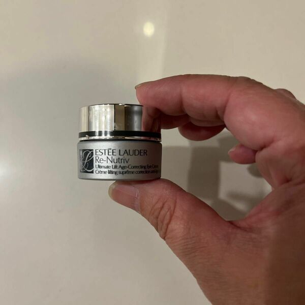 エスティーローダー　Re-Nutriv アイクリーム5ml