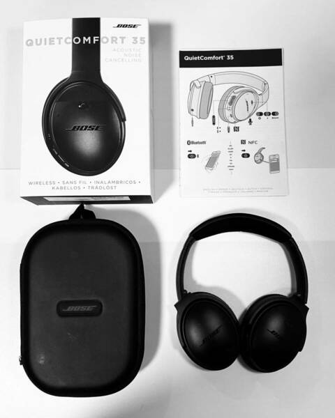 音出確認済み　Bose QuietComfort 35 (Series I) Wireless Headphones Noise Cancelling - Black 