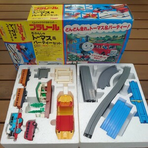 プラレール きかんしゃトーマス TOMY トミー タカラトミー トーマス おもちゃ　きかんしゃトーマス&バーディーセット【ジャンク扱い】