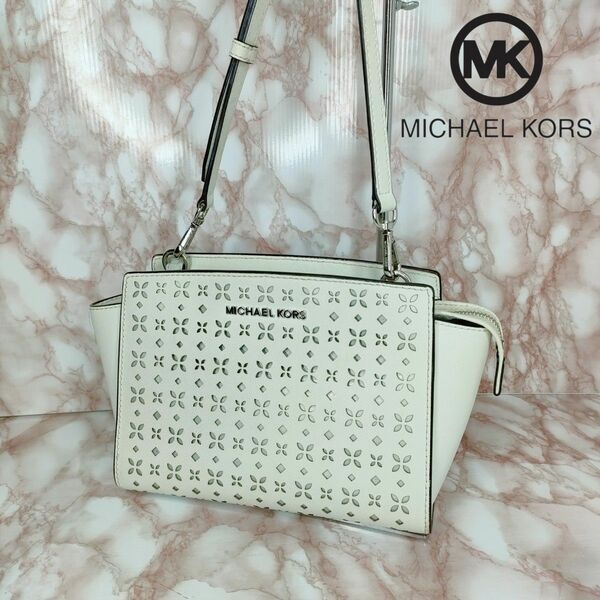 MICHAEL KORS　マイケルコース　ショルダーバッグ　527