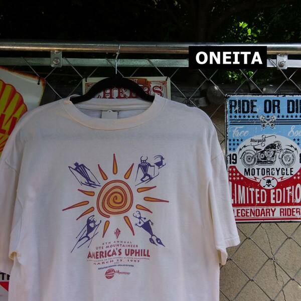 ONEITA ＴシャツＬ ホワイト 90s USA製 イラスト シングルステッチ 10092