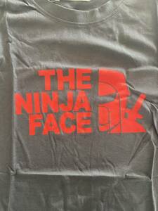 パロディtシャツ　M グレー　THE NINJA FACE