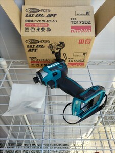 マキタ 充電式インパクトドライバ makita TD173DZ