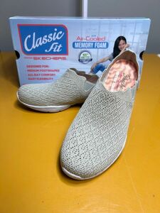 SKECHERS スケッチャーズ　Classic　ベージュ　ピンク　履き心地◎ 超軽量 メッシュスリッポンスニーカー (Y05-34)