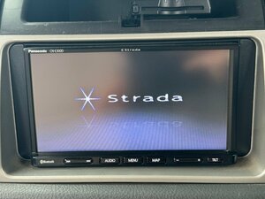 パナソニック Panasonic ストラーダ strada CN-E300D 7型ナビ 2017年 地図データ CD Bluetooth