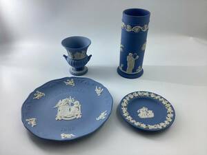 【1372】1円 WEDGWOOD ウェッジウッド ジャスパー イヤープレート 洋食器 飾り皿 小皿 花瓶 一輪挿し 陶器 まとめ クリスマス 1996