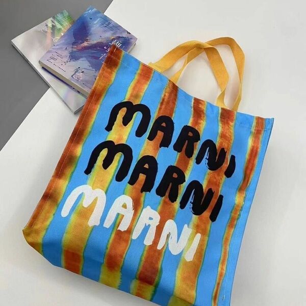 MARNI ノベルティトートバッグ 上海 JC Plazaオープン記念限定品　新品未開封　即日発送