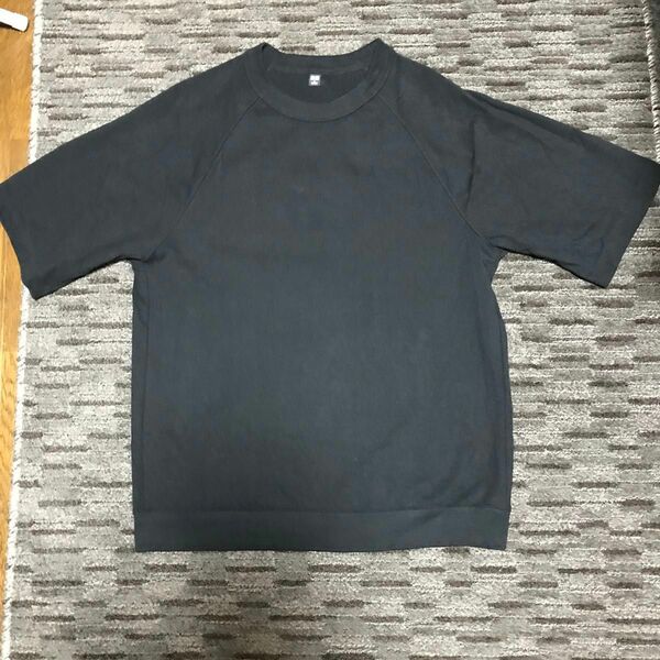 ユニクロ スウェットTシャツ　UNIQLO size S BLACK 綿100%の廃盤型タイプ！！