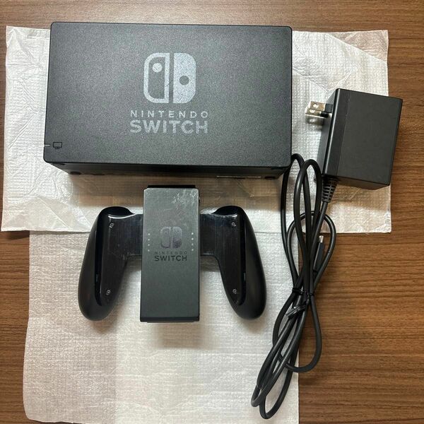 Nintendo Switch 純正ドッグ　アダプター　Joy-Conグリップ　3点セット