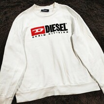 DIESEL 01【定番のお洒落コーデ】ディーゼル ニット トレーナー スウェット ホワイト 白 ビックロゴ刺繍 プリント 大きいサイズ感 L相当_画像9