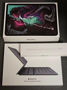 iPad Pro 11inch WiFi+cellular （SIMフリー）512GB スペースグレイ2018年モデル　美品＋ApplePencil第2世代＋smart keyboard folio