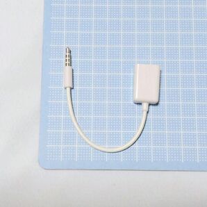 カーアクセサリ 3.5mm AUX端子用 1点