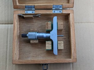 # postage 520 jpy #mitsutoyoteps micrometer 0-25mm