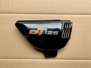 ★☆スズキ GT125　純正　サイドカバー　右　/　 検索（GT100 GT185 RG125 RG185) スペアパーツに☆★⑩