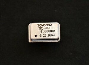 トヨコム（TOYOCOM）の未使用品の水晶発振器「6MHz（型名 TOC-707F）」2個② 