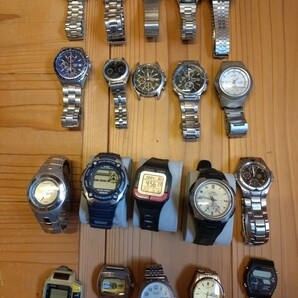 ジャンク品 SEIKO、CASIO、CITIZEN腕時計20本セット まとめ売りの画像1