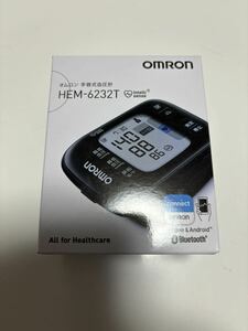 新品未使用 オムロン OMRON HEM-6232T Bluetooth 手首式血圧計 ブラック 