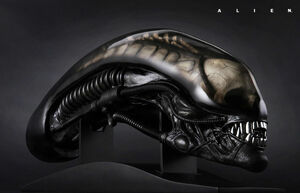 ALIEN/GIGER's ALIEN LIFE-SIZE HEAD CoolProps