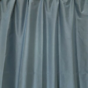 新品 遮光プリントカーテン １００X１７８cm ２枚組 ネイビー系 コーティング素材の画像2