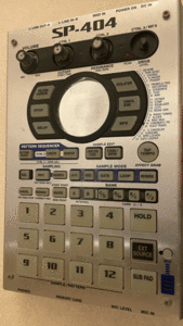 Roland ドクターサンプル SP-404