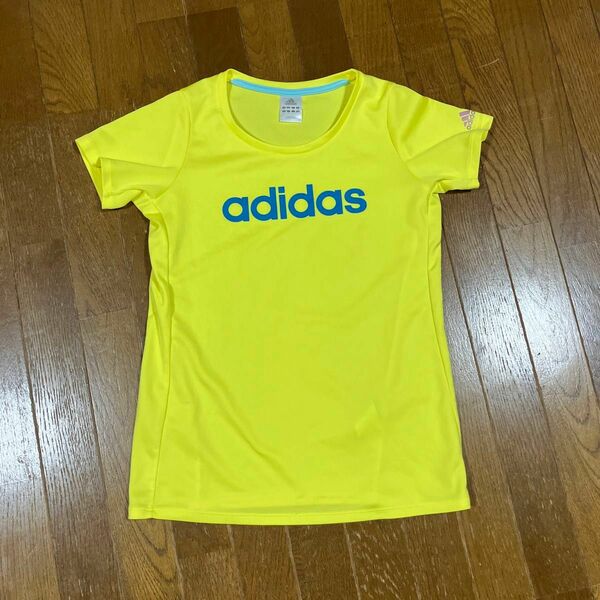 adidas Tシャツ