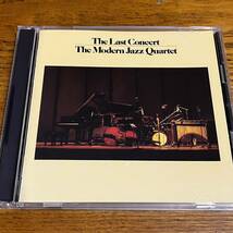 CD 2枚組 帯付き モダン・ジャズ・カルテット THE MODERN JAZZ QUARTET THE LAST CONCERT 日本語解説有り ディスク良好_画像2