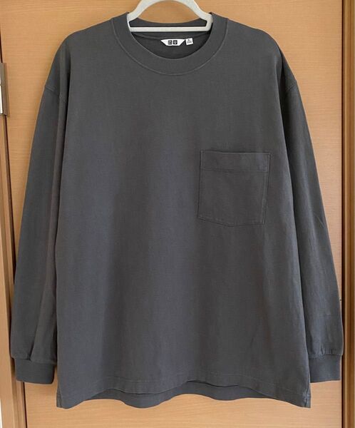 胸ポケット 無地 ロングスリーブ Tシャツ ユニクロ チャコールグレー