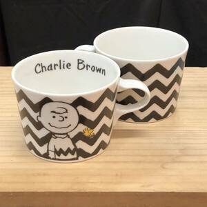 2個セット　日本製スヌーピー チャーリーブラウンマグカップ