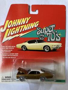  Johnny Lightning *1971 Prima s duster ( др. . выставляется )