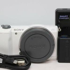 【美品】SONY ソニー α5000 ILCE-5000 ボディ ホワイト　動作確認済み シャッターカウント1785回