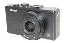 【美品】SIGMA DP1 16.6mm 1:4 コンパクトデジタルカメラ コンデジ シグマ用 動作確認済 _画像3