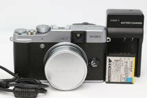 【美品】FUJIFILM フジフィルム X20 コンパクトデジタルカメラ　シルバー 動作確認済_画像1