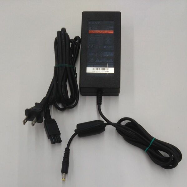ソニー　薄型PS2用ACアダプター　SCPH-70100　電源コード付き