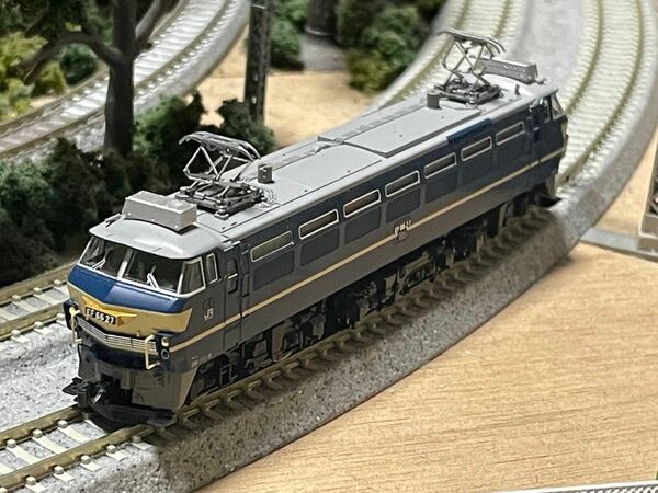 TOMIX7159 EF66 27号機　クーラー取付済み